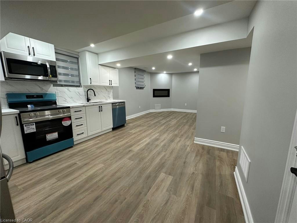 Lower-906 Farmstead Drive, Milton, ON, L9T 8J5 2