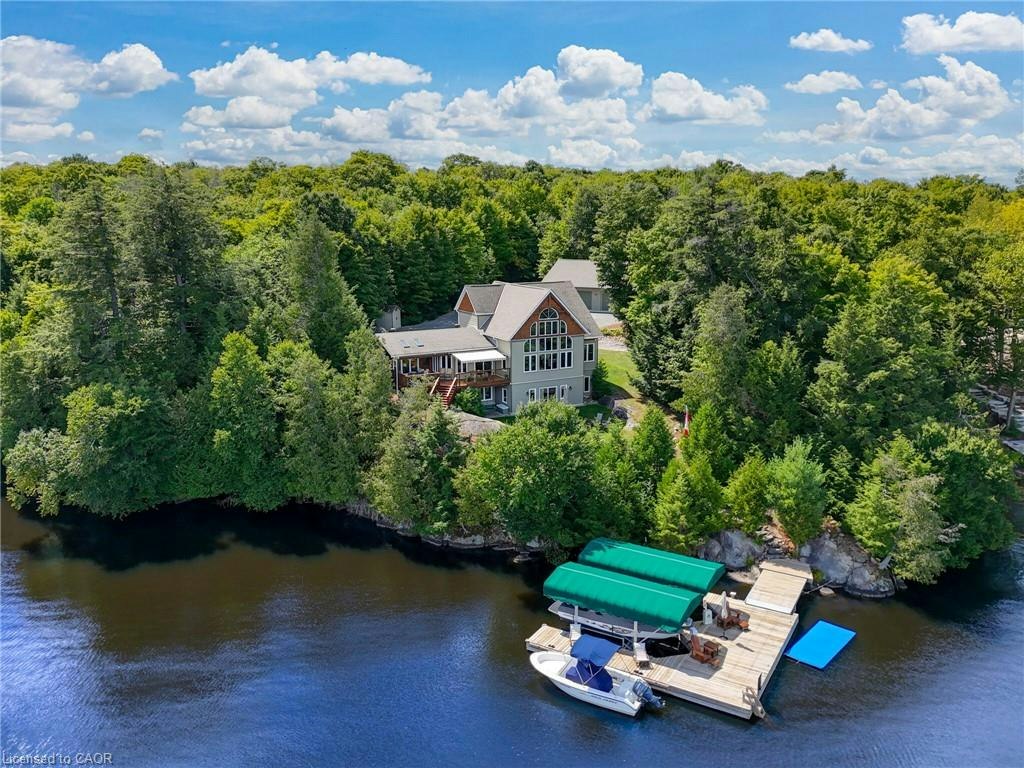 36 Manitouwabing Estates Road, McKellar, ON, P2A 0B5