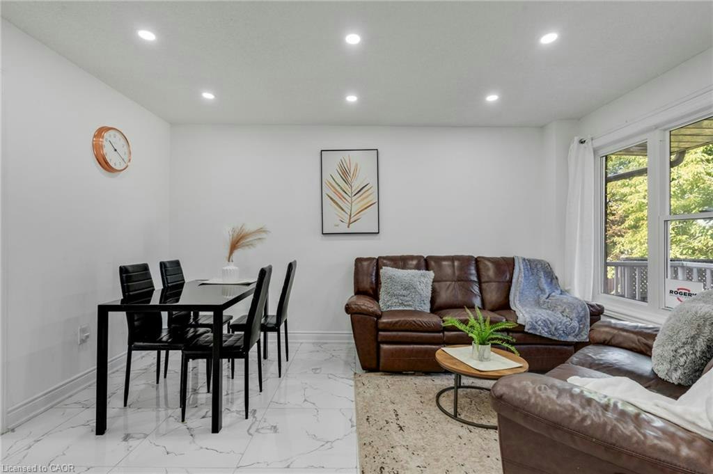 100 Anglerock Drive, Cambridge, ON, N1T 1L9 - 7