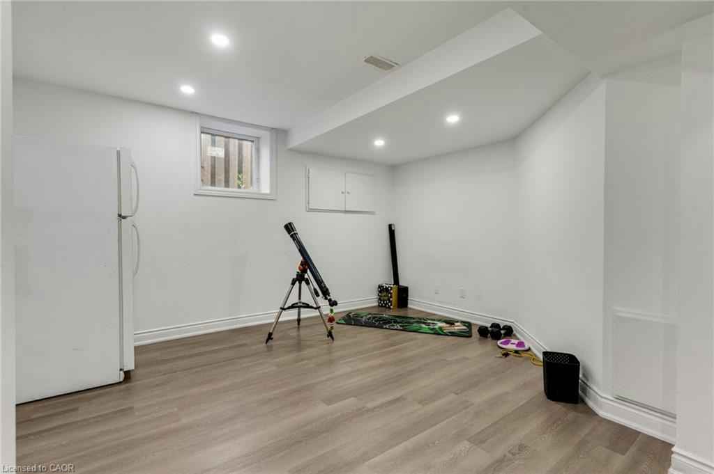100 Anglerock Drive, Cambridge, ON, N1T 1L9 - 23