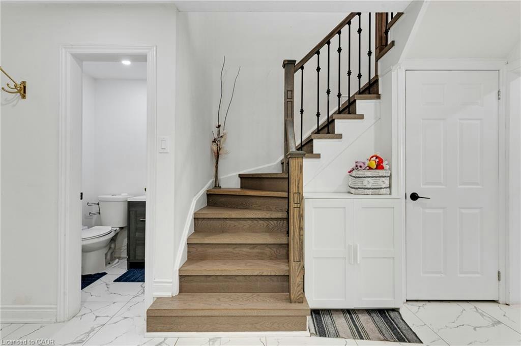 100 Anglerock Drive, Cambridge, ON, N1T 1L9 - 15