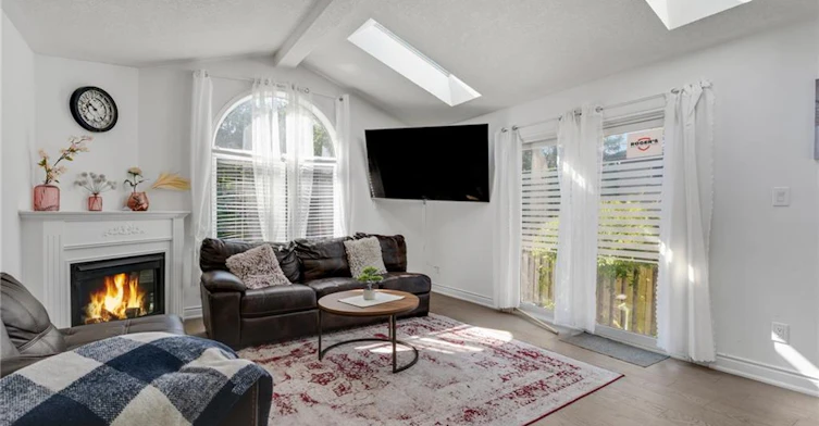 100 Anglerock Drive, Cambridge, ON, N1T 1L9 - 12