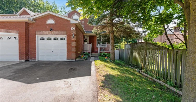 100 Anglerock Drive, Cambridge, ON, N1T 1L9 - 2