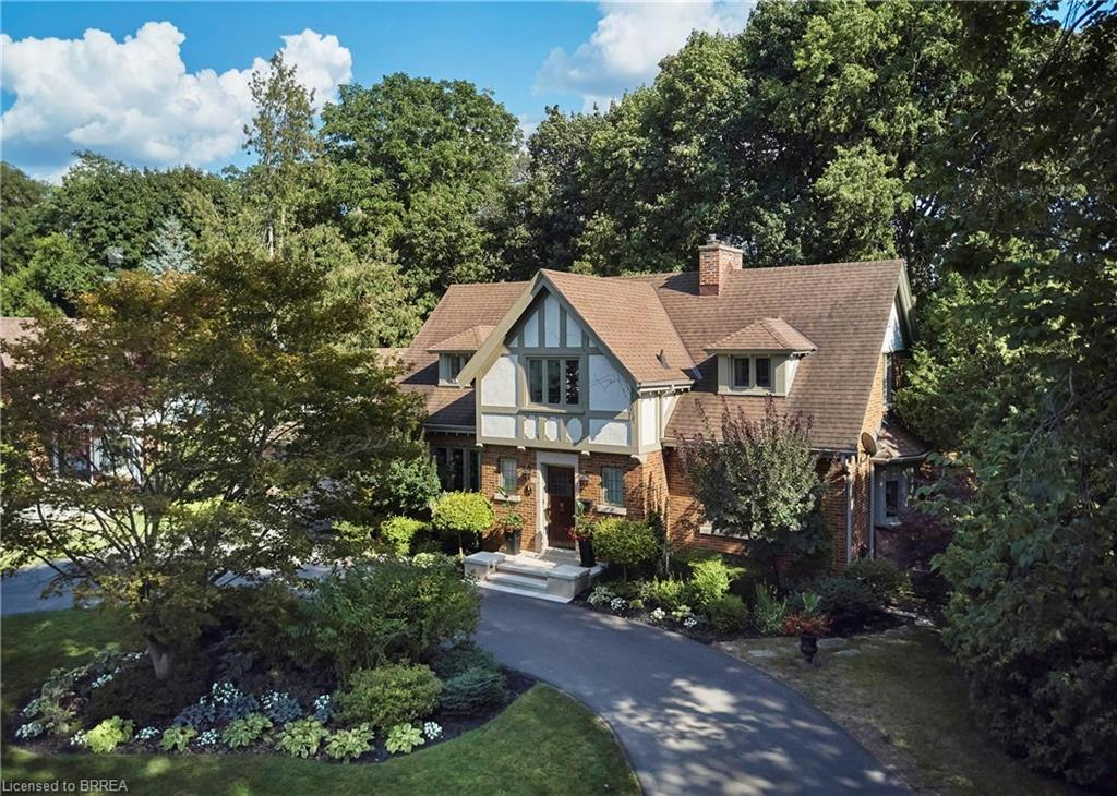 19 Inwood Drive, Brantford, ON, N3T 5J5