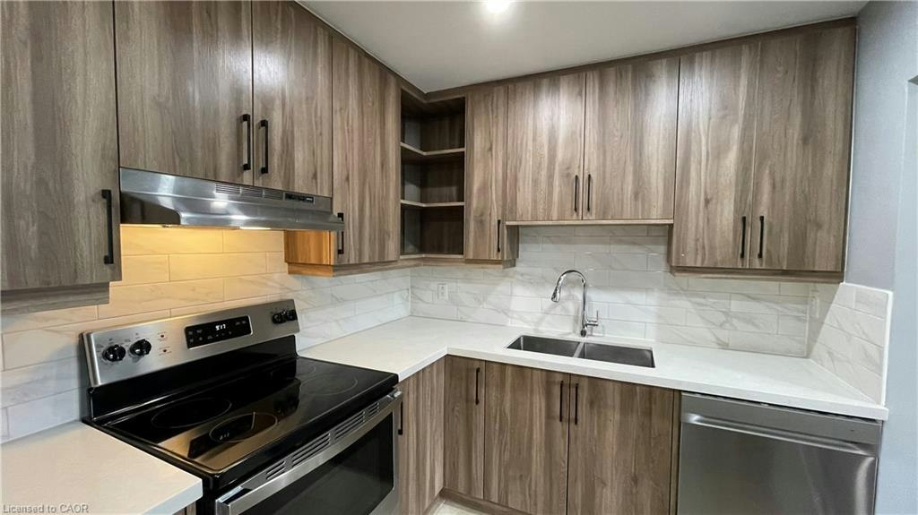 3-1797 Main Street W, Hamilton, ON, L8S 1H6