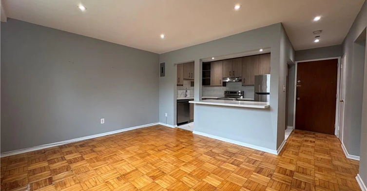 4-1797 Main Street W, Hamilton, ON, L8S 1H6 - 4