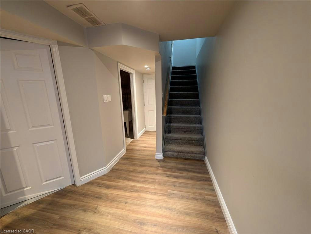 510 Banffshire Crescent, Kitchener, ON, N2R 1W7 - 25