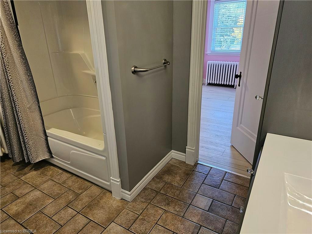 326 Erie Avenue, Brantford, ON, N3S 2H8 - 13