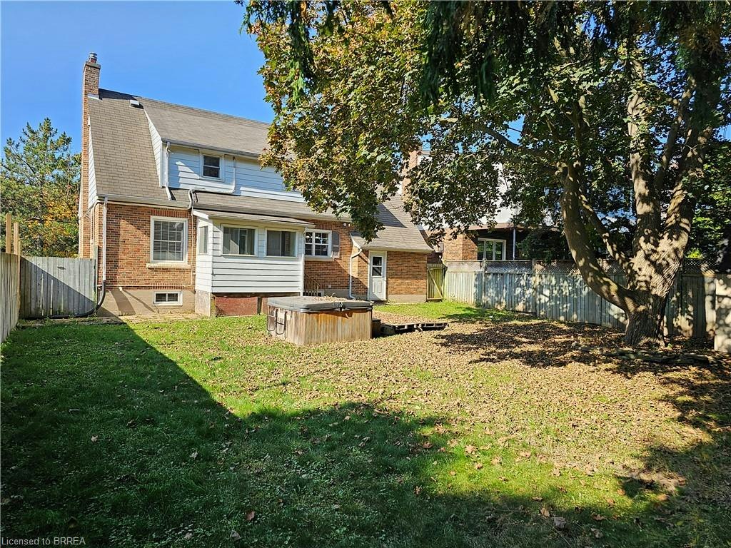 326 Erie Avenue, Brantford, ON, N3S 2H8 - 21