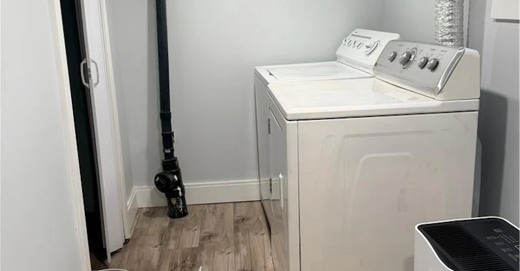 LOWER-411 Paling Avenue, Hamilton, ON, L8H 5K3 - 8