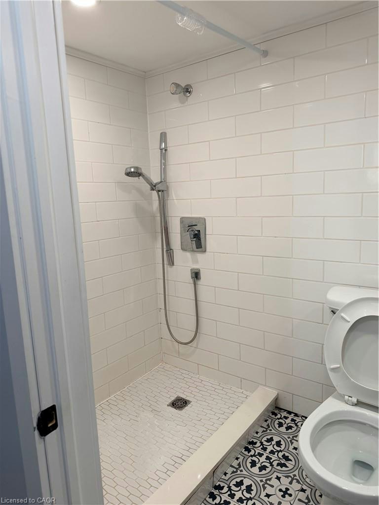 LOWER-411 Paling Avenue, Hamilton, ON, L8H 5K3 - 11