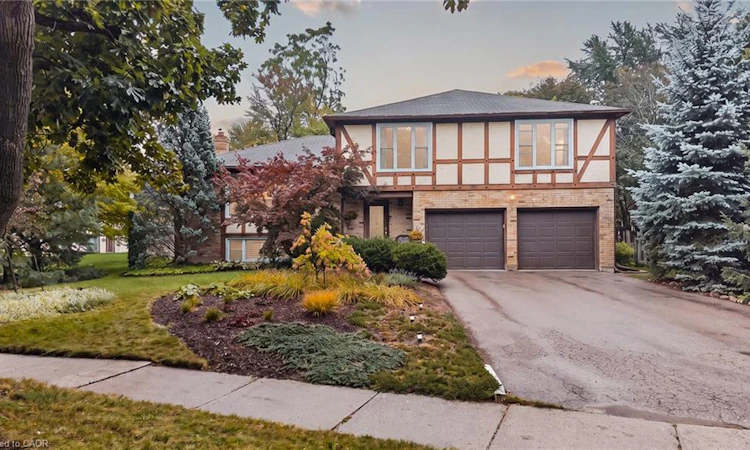 325 Coleridge Drive