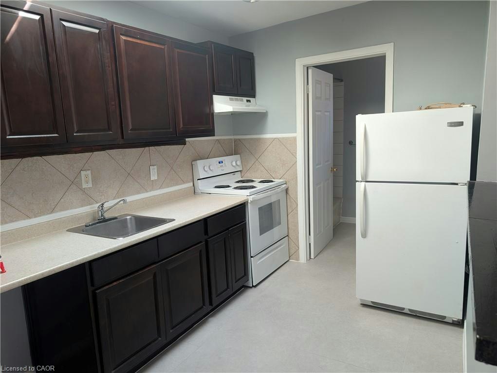 2-365 Barton Street E, Hamilton, ON, L8L 2X8 - 2
