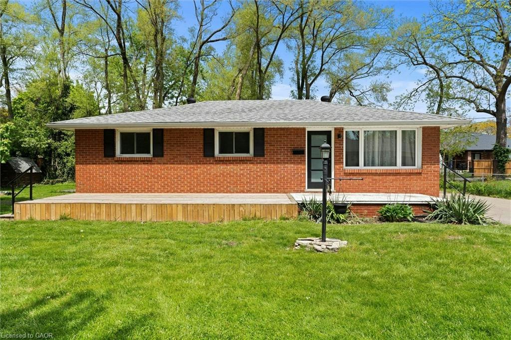 85 Riverview Avenue, Lasalle, ON, N9J 1Z9
