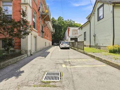 202-54 Alanson Street - 4