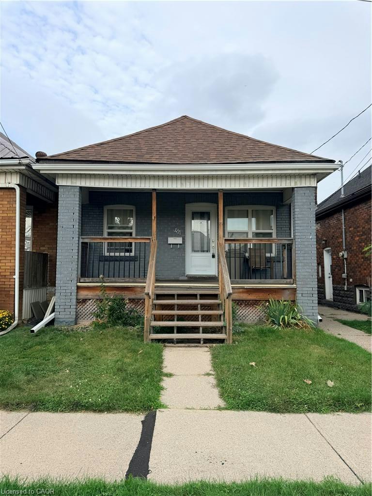 Upper-411 Paling Avenue, Hamilton, ON, L8H 5K3