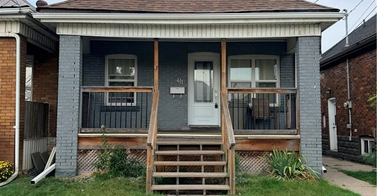Upper-411 Paling Avenue, Hamilton, ON, L8H 5K3