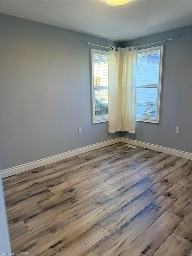 Upper-411 Paling Avenue, Hamilton, ON, L8H 5K3 - 6
