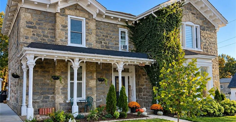 Upper Apt #3-59 Bruce Street, Cambridge, ON, N1R 2E5 - 2