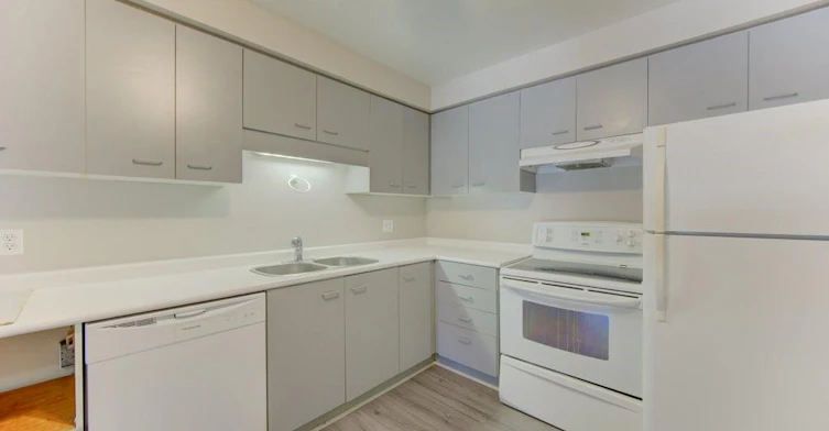 505-565 Greenfield Avenue, Kitchener, ON, N2C 2P4 - 9