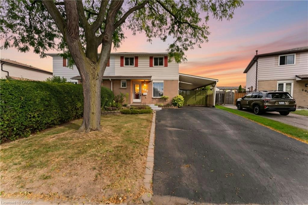 204 Birchcliffe Crescent, Hamilton, ON, L8T 4K9