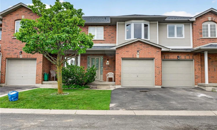 77-800 Paramount Drive