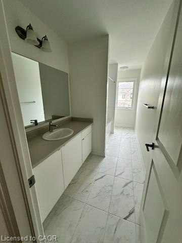 39 Phoenix Boulevard, Barrie, ON, L9J 0P6 - 12