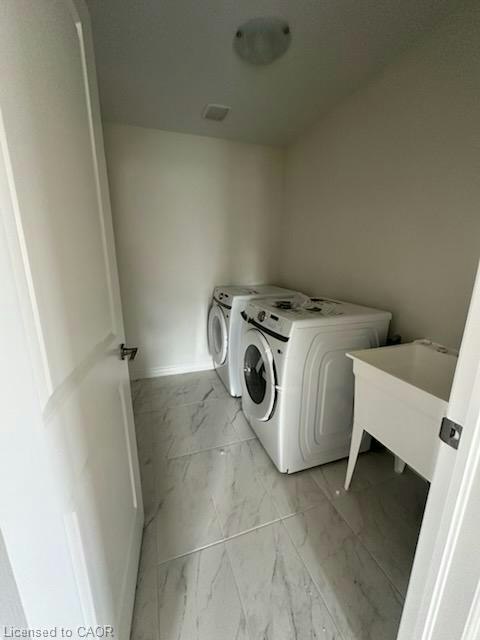 39 Phoenix Boulevard, Barrie, ON, L9J 0P6 - 11