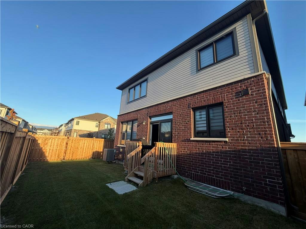 39 Phoenix Boulevard, Barrie, ON, L9J 0P6 - 5