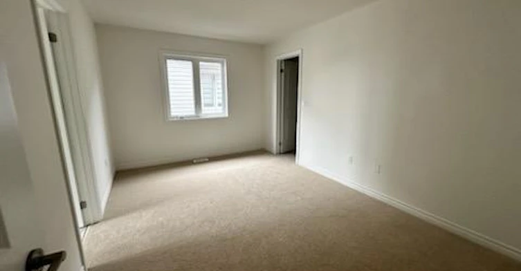 39 Phoenix Boulevard, Barrie, ON, L9J 0P6 - 9