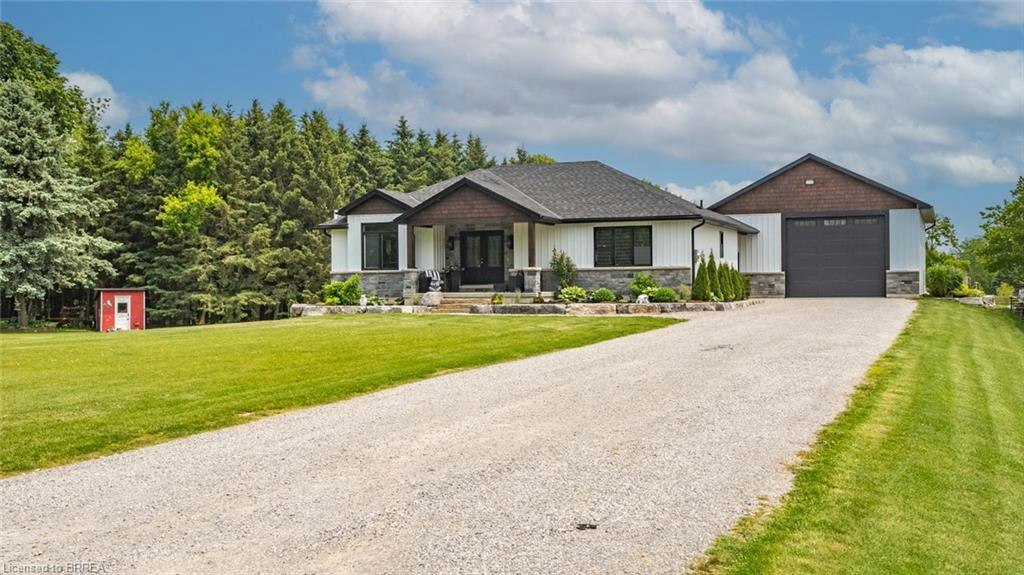 6 Kings Lane, Brant, ON, N0E 1R0