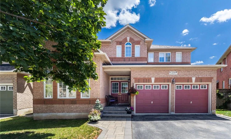 2254 Dunforest Crescent