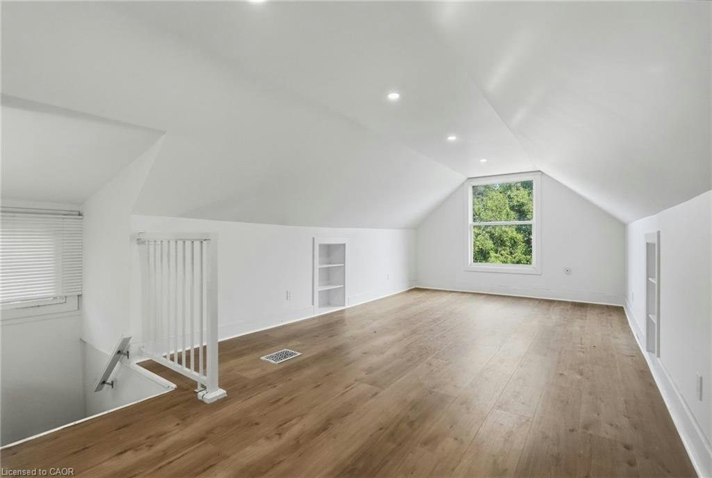 60 Stirton Street, Hamilton, ON, L8L 6E8 - 31