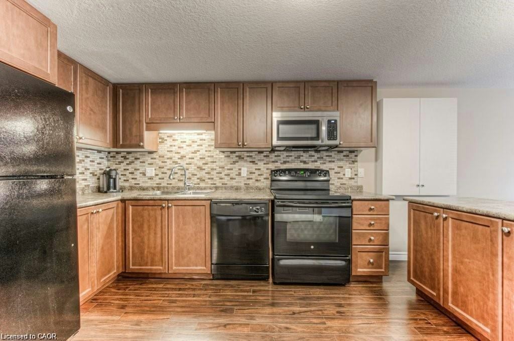 F-240 Rachel Crescent, Kitchener, ON, N2R 0E1 - 15