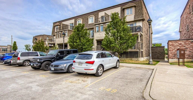 F-240 Rachel Crescent, Kitchener, ON, N2R 0E1