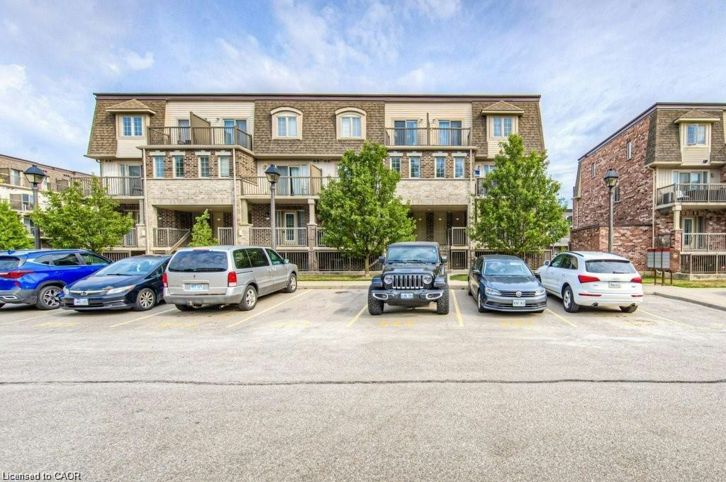F-240 Rachel Crescent, Kitchener, ON, N2R 0E1 - 2
