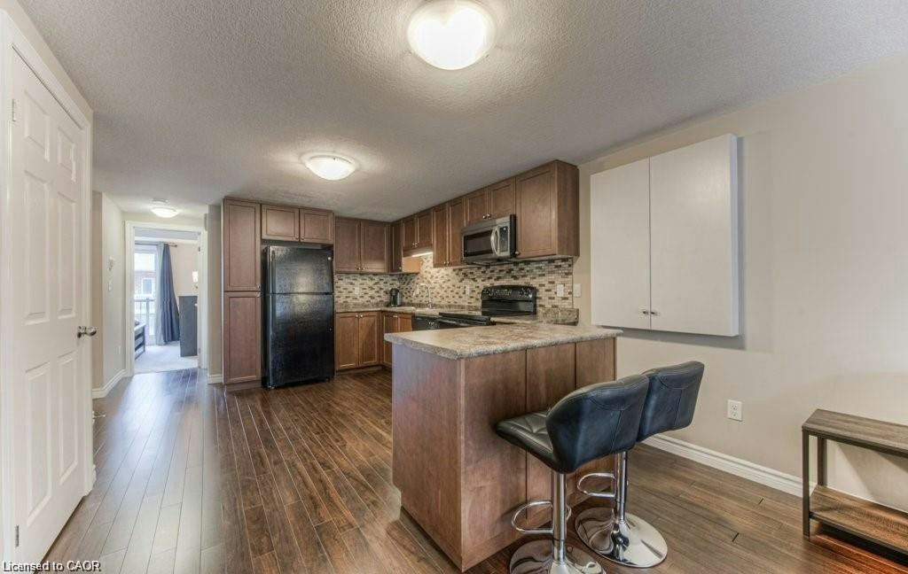 F-240 Rachel Crescent, Kitchener, ON, N2R 0E1 - 12