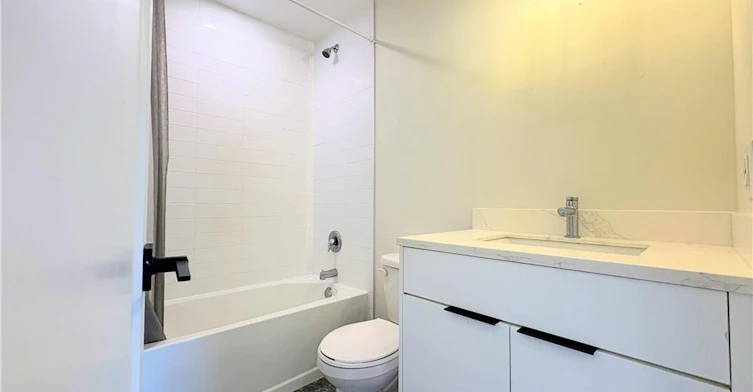 302-24 Augusta Street, Hamilton, ON, L8N 0B7 - 9