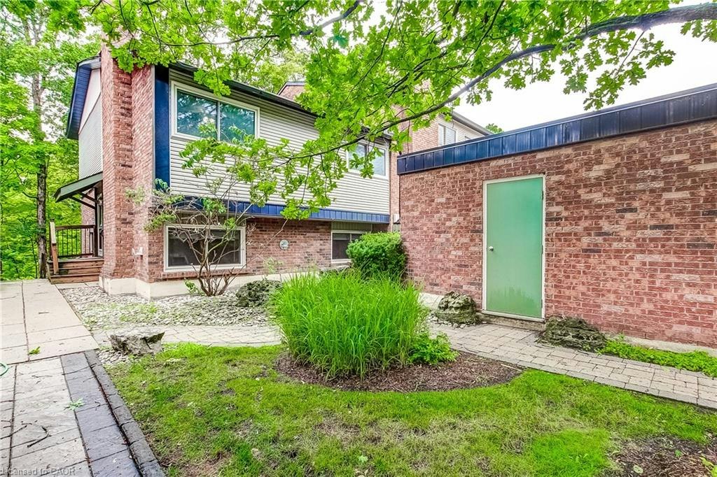 1-1580 Kerns Road, Burlington, ON, L7P 3A7