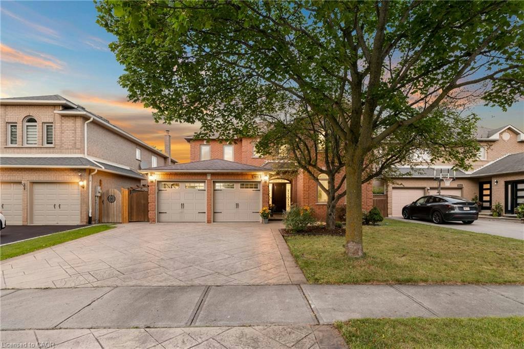 435 March Crescent, Oakville, ON, L6H 5X7