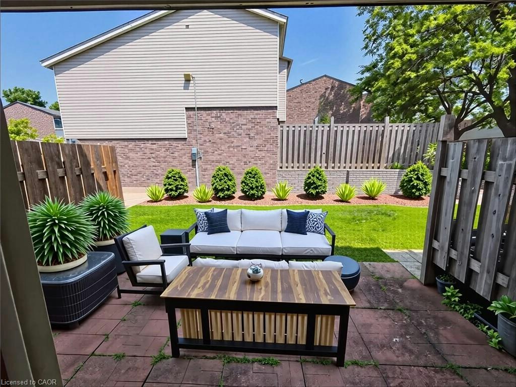 G-222 Harvard Place, Waterloo, ON, N2J 4G2 - 4