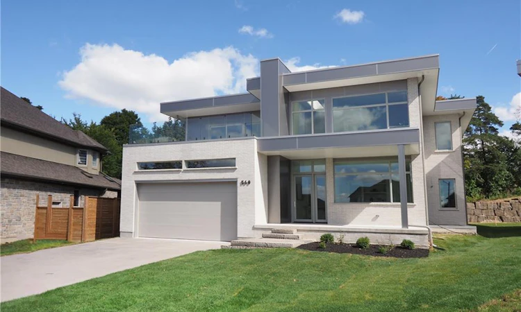 560 Werni Court