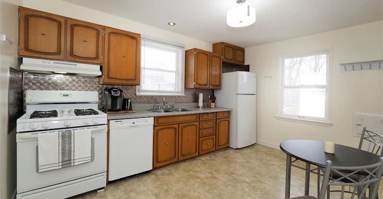 118 Dover Street, Waterloo, ON, N2J 1Z6 - 4