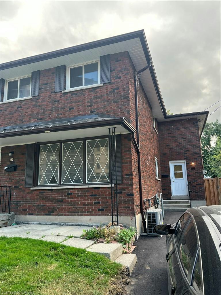 80 Delawana Drive, Hamilton, ON, L8E 1G4 3
