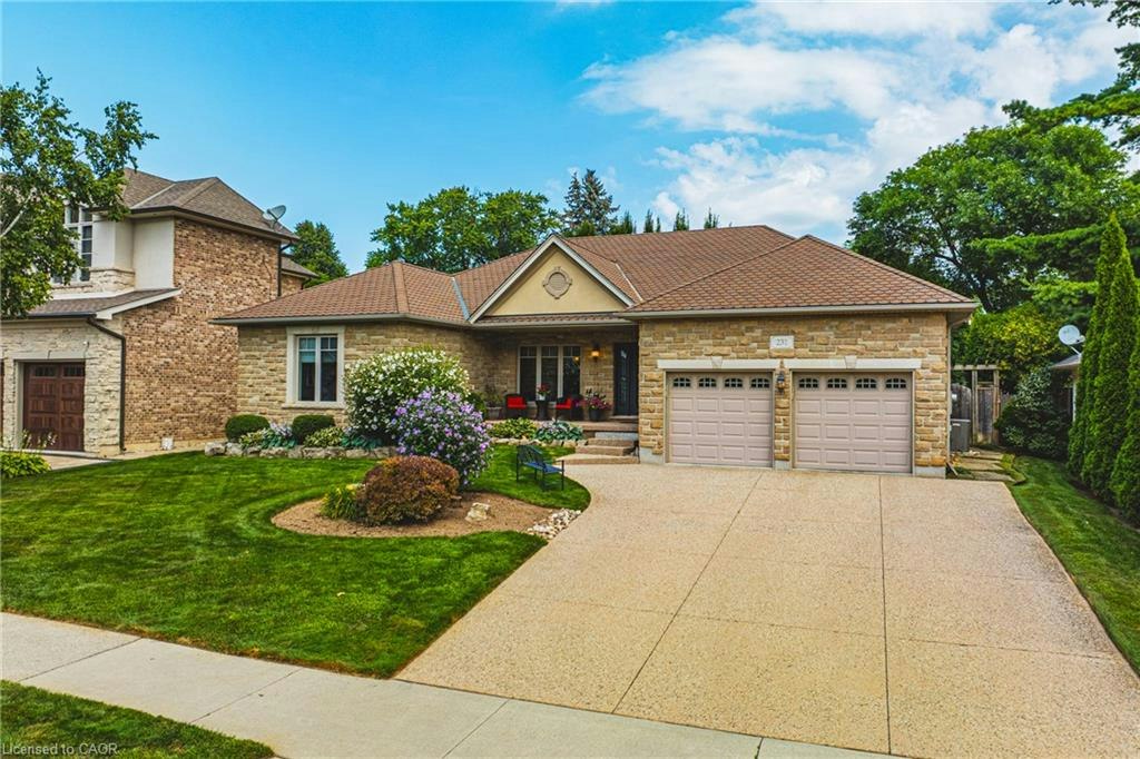 231 Pine Cove Road, Burlington, ON, L7N 1W1
