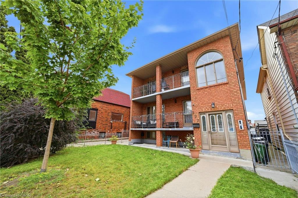 277 Harvie Avenue, Toronto, ON, M6E 4L1