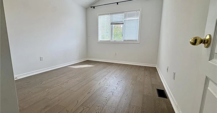 5325 Applegarth Drive, Burlington, ON, L7L 6V3 - 18
