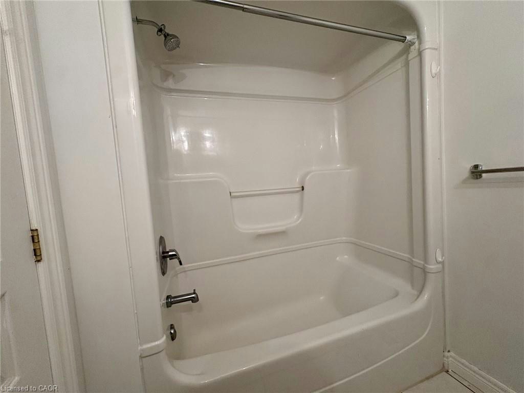 5325 Applegarth Drive, Burlington, ON, L7L 6V3 - 21