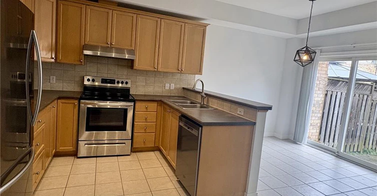 5325 Applegarth Drive, Burlington, ON, L7L 6V3 - 11