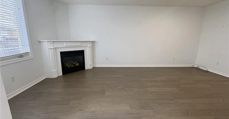 5325 Applegarth Drive, Burlington, ON, L7L 6V3 - 7